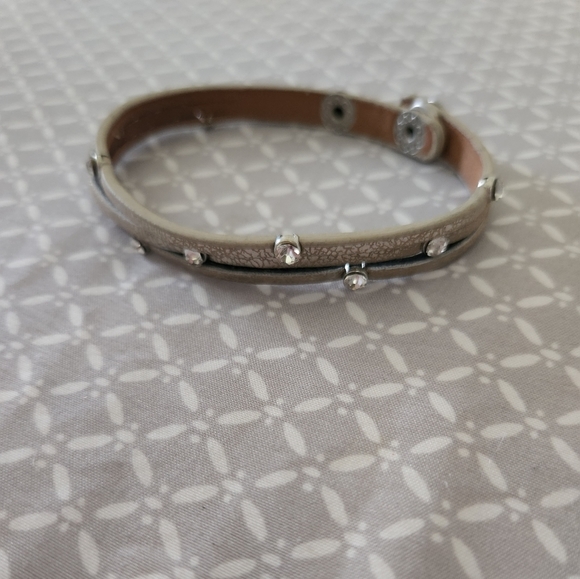 Bracelet Jewelry bundle 9 Bracelets - Picture 6 of 10